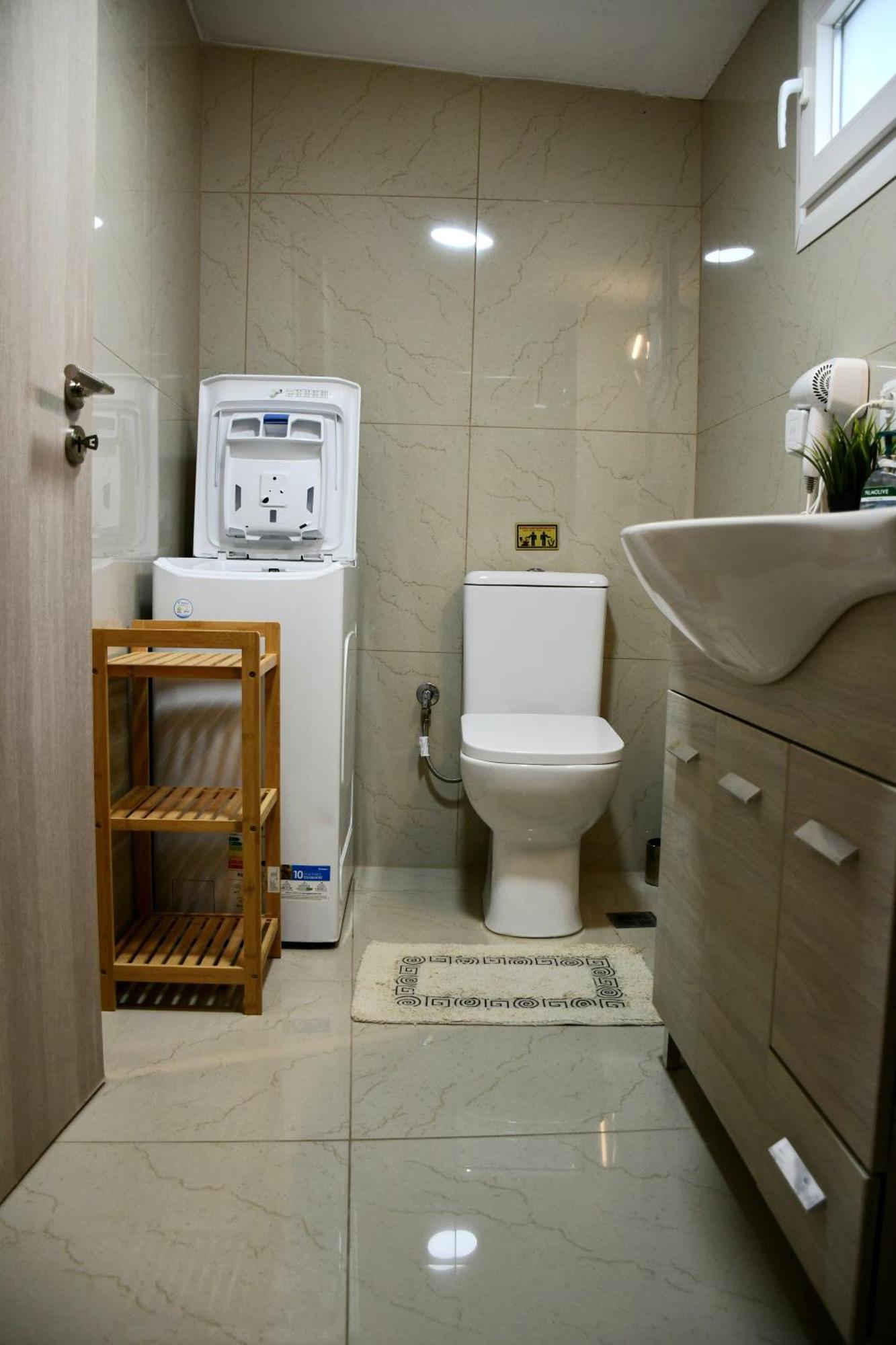 Johnson House Apartment ราฟีนา ภายนอก รูปภาพ